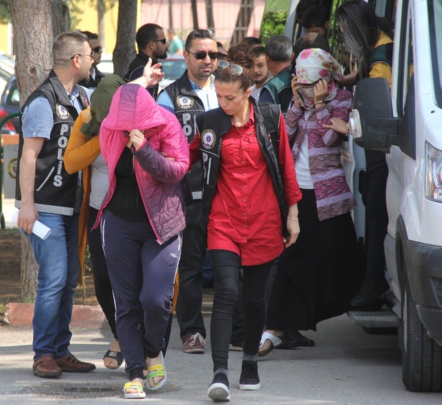 Uyuşturucudan Gözaltına Alındı, Pişkinliği Pes Dedirtti: Ana Kraliçeyim Öyle Yazın
