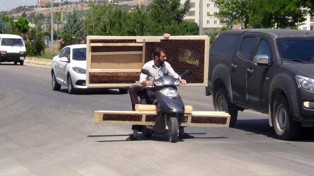 Motosikletle Kapı Sevkiyatı!