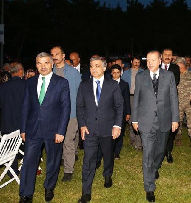 Erdoğan'ın Kayseri Ziyaretinden Detaylar: Bağ Evinde Sahur, Gül'le Koyu Sohbet
