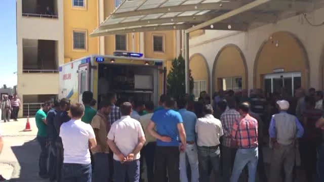 Mardin'de Tarım İşçilerini Taşıyan Kamyonetler Çarpıştı: 4 Ölü, 13 Yaralı