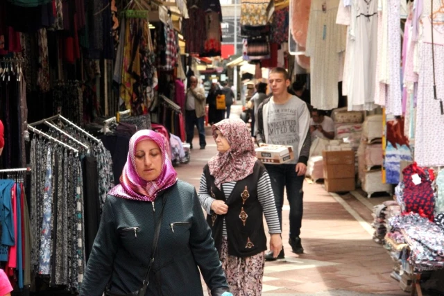 Samsun Esnafı Ticaretin Cıvıl Cıvıl Olduğu Dönemi Yaşıyor