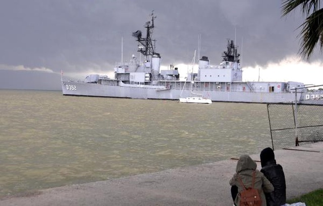 Denize Taşan Yağmur Suları İzmit Körfezini Sarıya Boyadı