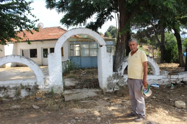 Mescit Alanı Meyhaneye Dönüştürülen Köy, Felaketten Kurtulamıyor