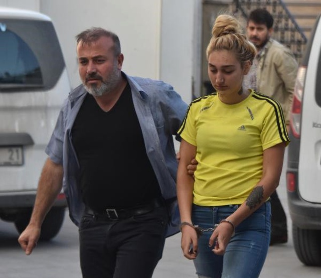 Uyuşturucudan Liseyi Bıraktı, Krize Girip 100 Lira İçin Telefon Çaldı