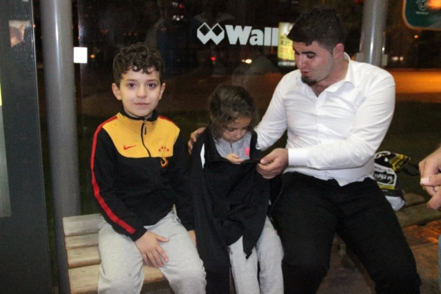 Konya'da Akılalmaz Olay! Dalgın Anne Çocuklarını Tramvayda Unuttu