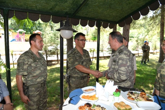 Genelkurmay Başkanı, Bayramı Karşıladığı Siirt'te Gönülleri Fethetti