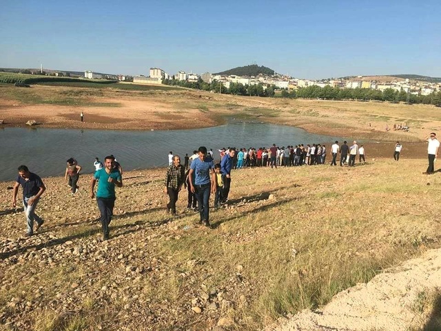 Suriyeli Genç Kız Serinlemek İçin Girdiği Baraj Gölünde Boğuldu