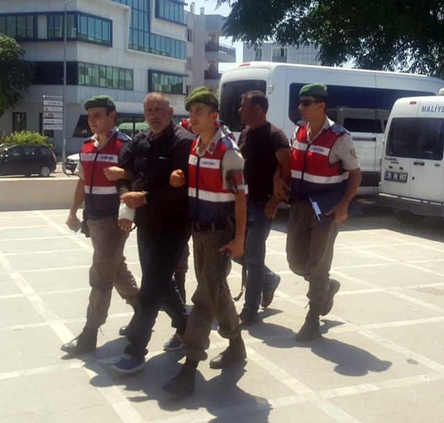 Sevgilisinin Yardımıyla Eşini Öldüren Kadın, Suç Ortağıyla Tutuklandı