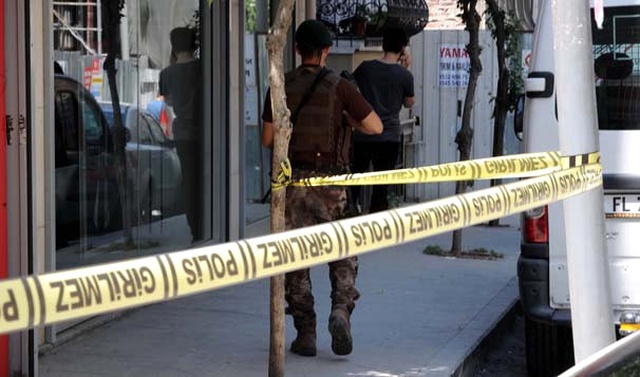 Şişli'de 100 Bin TL'lik Banka Soygunu Saniye Saniye Kamerada