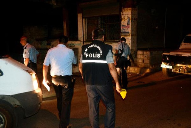 Adana'da Elektronik Kelepçeli Suçlu, Kavgada Tüfekle Dehşet Saçtı