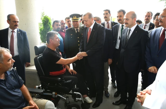 Erdoğan 15 Temmuz Gazilerine Moral Ziyaretinde Bulundu
