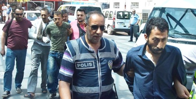 Pompalı Tüfekle Dehşet Saçıp 5 Kişiyi Yaraladı,