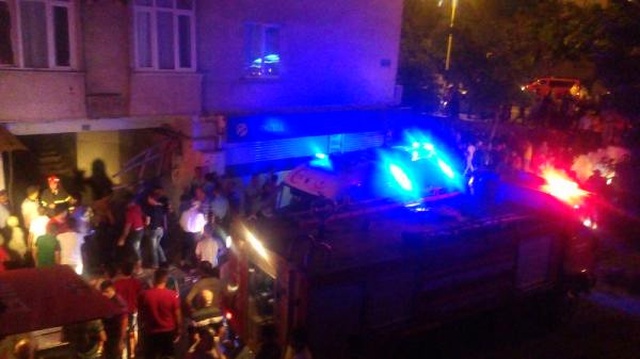 Gaziantep'te Bir Binanın Giriş Katında Korkutan Patlama