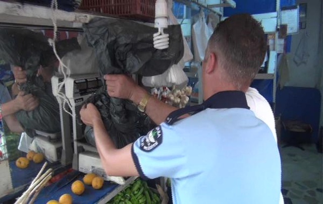 Çöp Evden, 22 Kilo Madeni Para ile Farelerin Parçaladığı 3 Bin Lira Çıktı!