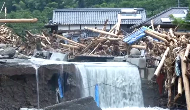 Japonya'da Felaket! Şiddetli Yağış Sele Neden Oldu: 18 Kişi Öldü 20 Kişi Hala Kayıp