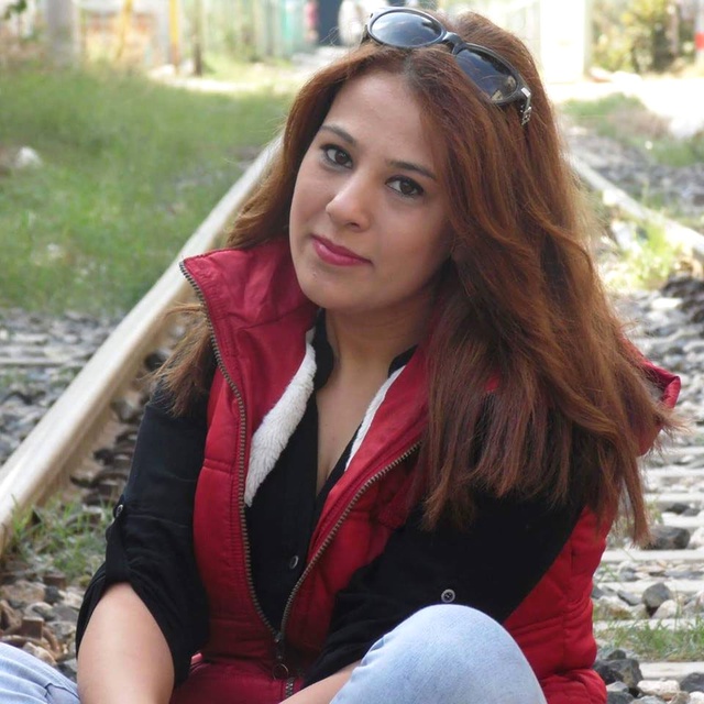 Geçen Ay Evlenen Eczacı Teknisyeni, Elektrik Direğine Çarparak Öldü