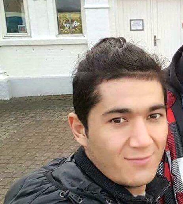 THY Pilotu ve Yolcuları <a class='keyword-sd' href='/danimarka/' title='Danimarka'>Danimarka</a>'da Afgan Bir Mültecinin Sınır Dışı Edilmesini Engelledi