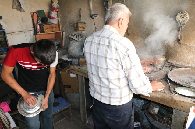 Yozgat'ta Bakıra Can Katan Usta Eller Zamana Direniyor