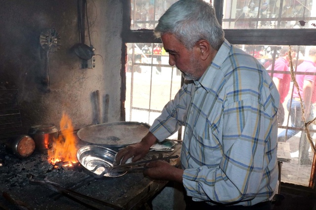 Yozgat'ta Bakıra Can Katan Usta Eller Zamana Direniyor