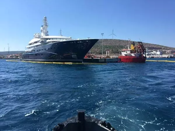 Katarlı Thani'nin Süper Yatı 'Al Mirqap' Çeşme'de