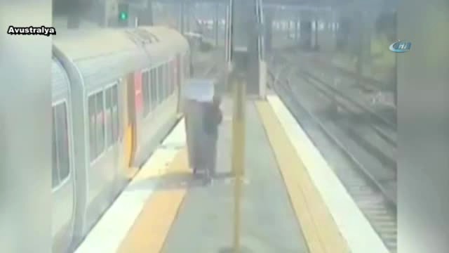 Masraftan Kaçıp Buzdolabını Trenle Taşıdı, Daha Büyük Masrafa Girdi