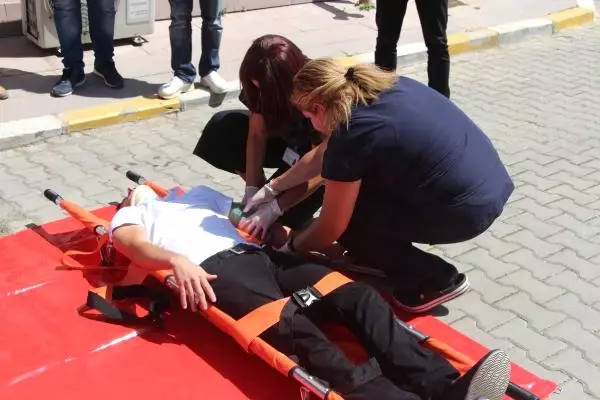 Senaryoydu Gerçek Oldu: Tatbikat Sırasında Deprem Meydana Geldi