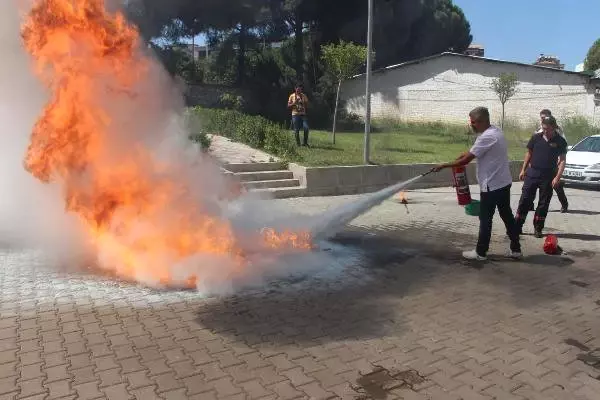 Senaryoydu Gerçek Oldu: Tatbikat Sırasında Deprem Meydana Geldi