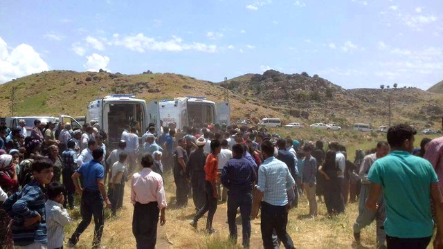 Şemdinli'de Pancar Toplamaya Giden 4 Vatandaş Mayına Basarak Yaralandı!