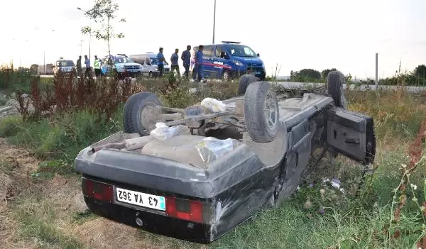 Şaftına Patates Çuvalı Dolanan Otomobil Takla Attı: 4 Yaralı