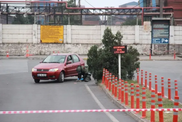 Boşanmak Üzere Olduğu Eşinin Aracının Altına Sahte Bomba Düzeneği Koydu