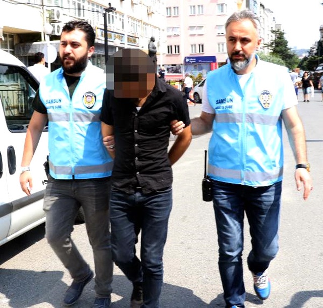 Polis Olduğunu Söyleyerek Eskort Kadınları Gasp Eden Çocuk Yakalandı