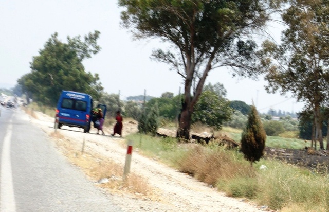 Yol Kenarında Fuhuş Yapan Kadınlara <a class='keyword-sd' href='/jandarma/' title='Jandarma'>Jandarma</a> Operasyon Düzenledi