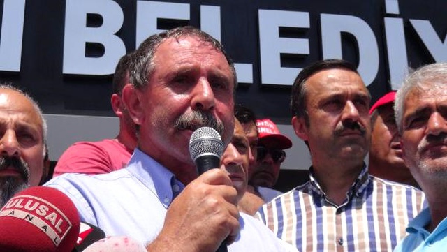 Şişli'de Temizlik İşçileri İş Bıraktı, Sokaklar Çöpten Geçilmiyor