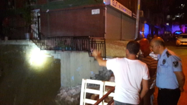 Şişli'de Göçük! 5 Katlı Apartman Boşaltıldı, Sakinleri İsyan Etti