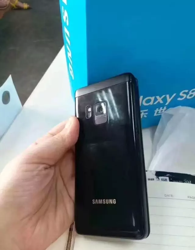 Samsung'un Yeni Telefonu Sızdırıldı!