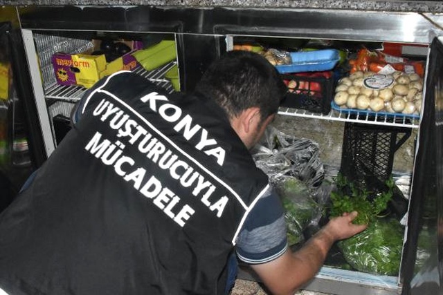 Restoranda 2 Tabanca İle 400 Mermi Bulundu