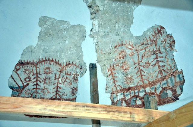 İsa Sofu Hazretleri'nin Türbesinde, 1200'lü Yıllara Ait Yazı ve Desenler Ortaya Çıktı