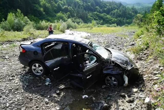 Kastamonu'da Otomobil Çaya Uçtu: 3 Ölü, 3 Yaralı