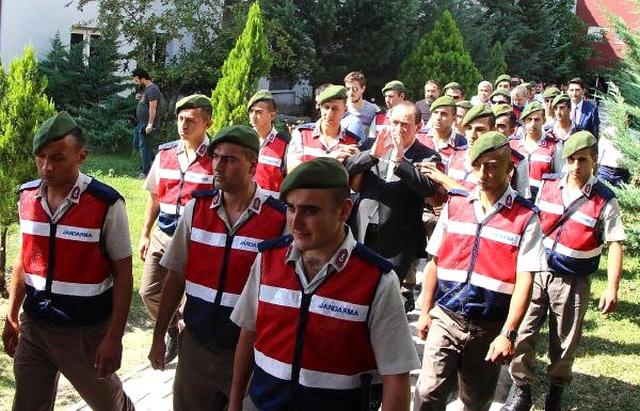 Alaattin Çakıcı, 20 Jandarma Eşliğinde Sağlık Kontrolüne Götürüldü