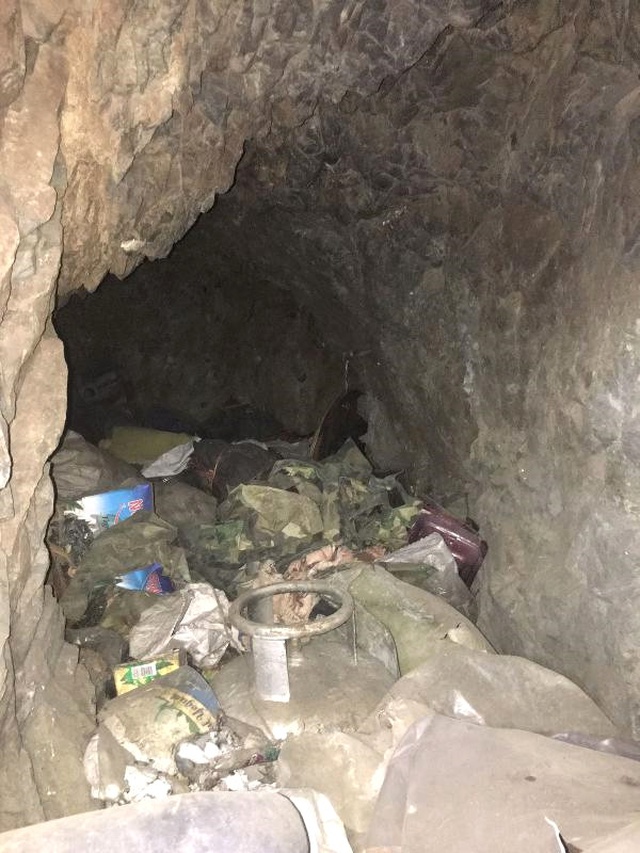 Hakkari'de 3 Teröristin Öldürüldüğü Mağaranın Üzerine Sabitlenmiş Paratoner Bulundu