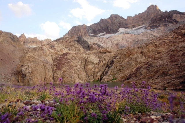 Hakkari'nin Yüksekova İlçesinde İki Yeni Buzul Gölü Keşfedildi