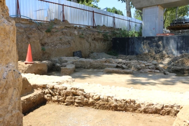 Kartal'daki Marmaray Kazısından Tarihi Mezarlar Çıktı