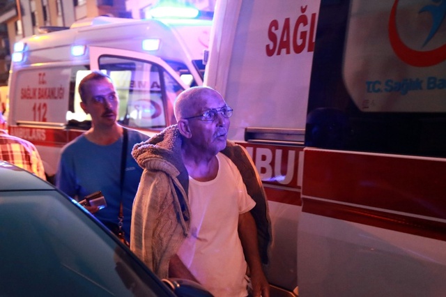 Künefe Dükkanının Klimasındaki Gaz Kaçağı Nedeniyle 18 Kişi Zehirlendi