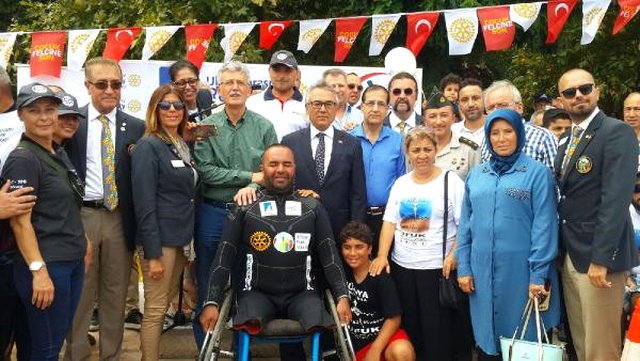 Kocaeli Depreminden Kurtulan Ufuk Koçak, Dalışta Dünya Rekoru Kırdı