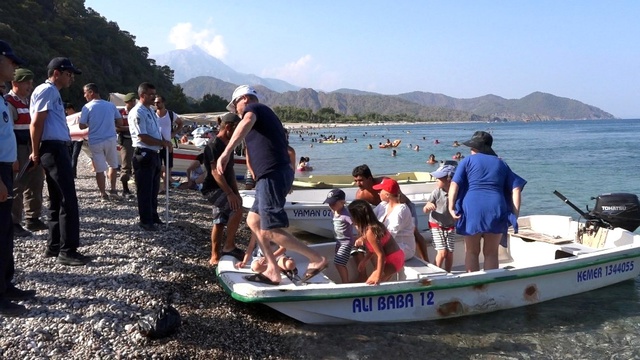 Olimpos'ta Tatilcileri Huzursuz Eden Tekne ve Fiberbotlara Operasyon