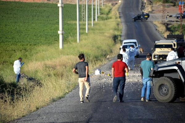 Diyarbakır'da PKK'nın Yola Döşediği El Yapımı Patlayıcı İnfilak Etti!