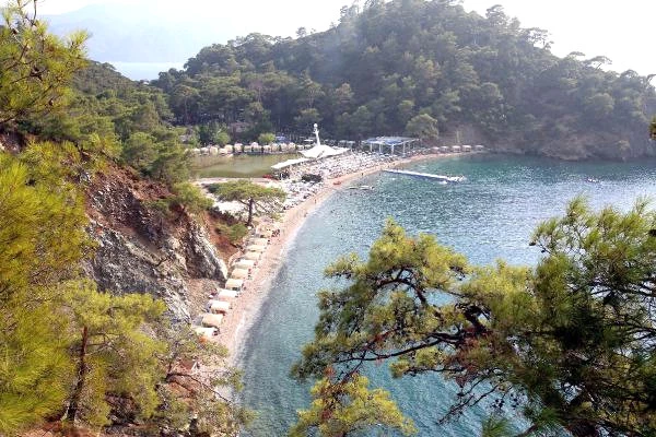 Fethiye'de Vatandaşlar İsyan Ediyor! Ücretsiz Denize Girilebilecek Alan Kalmadı