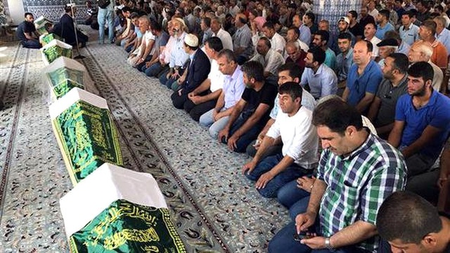 Sakarya'da Hayatını Kaybeden Fındık İşçilerinin Cenazeleri Defnedildi