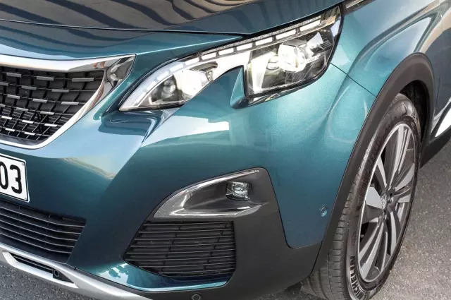 Yeni Peugeot 5008 Türkiye'de