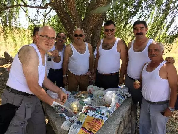 CHP'liler Atletle Poz Verip 